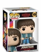 POP TELEVISION VYNIL FIGURE 1459 STRANGER THINGS - JONATHAN WITH GOLF CLUB 9 CM